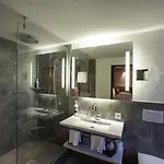 Hotel Bernerhof Swiss Quality 4*