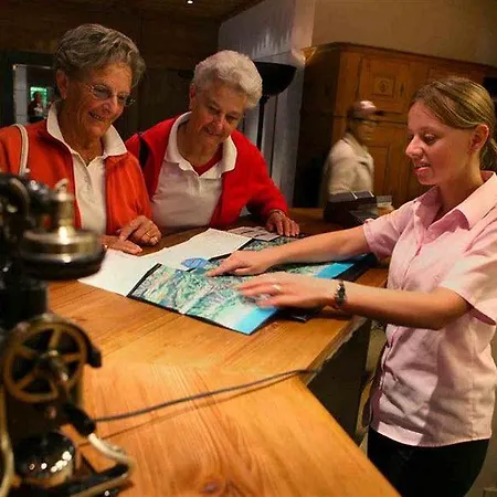 Hotel Bernerhof Swiss Quality 4*